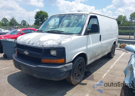 2003 Chevrolet Express z USA, uszkodzony, nr VIN 1GCFG15X731132818